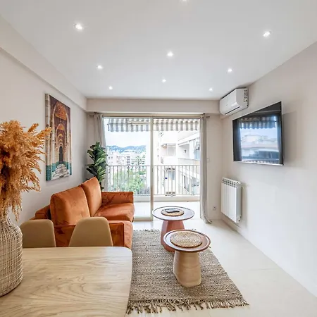 Appartamento Renovated Flat 250m From The - Town Centre - 2br 6p