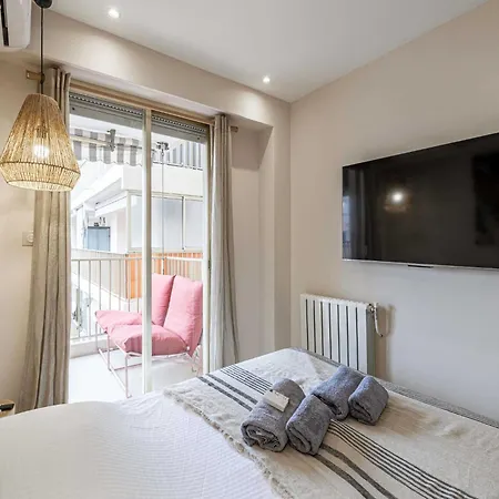 Appartamento Renovated Flat 250m From The - Town Centre - 2br 6p Antibes